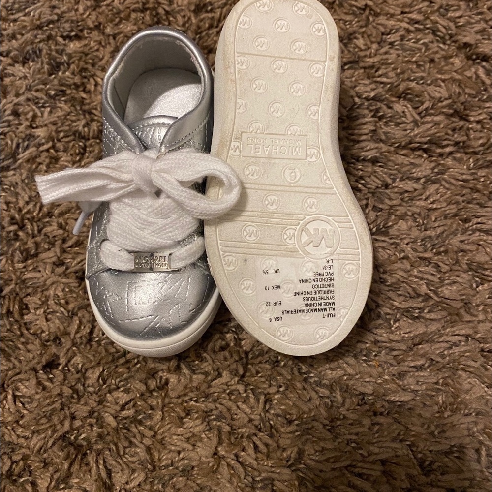 MK Girls Shoes - Size 6